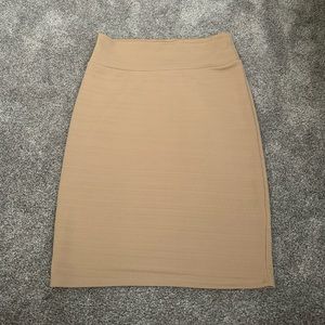 Women’s lularoe Cassie skirt size m beige